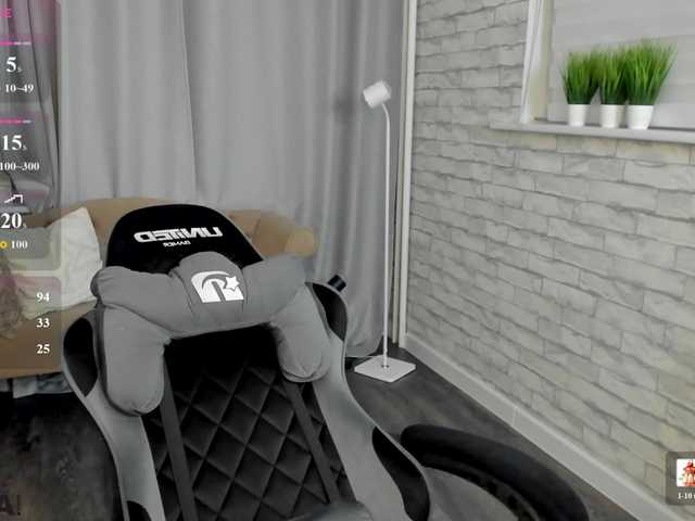 LunaaBee live cam on BongaCams