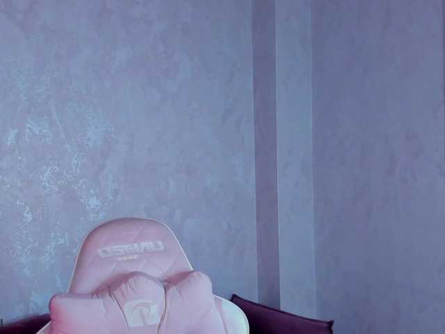 LunaaBee live cam on BongaCams