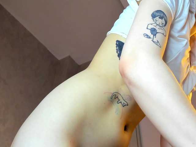 LunaaBee live cam on BongaCams