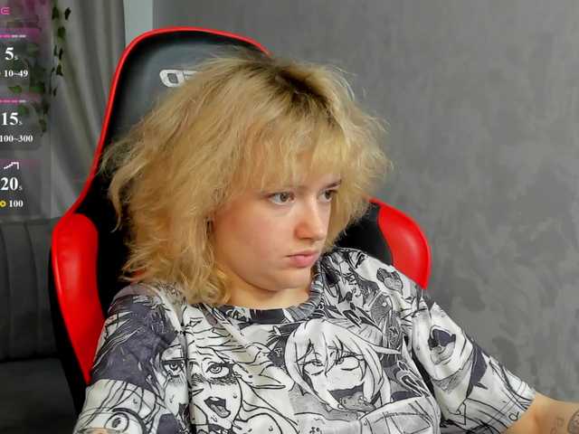 LunaaBee Прямой эфир на BongaCams