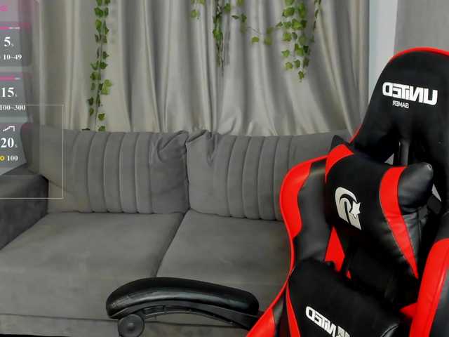 LunaaBee live cam on BongaCams