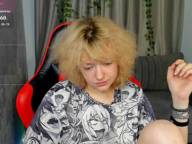 LunaaBee live webcam show