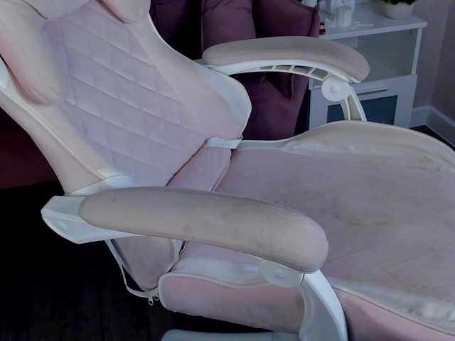 LunaaBee live cam on BongaCams