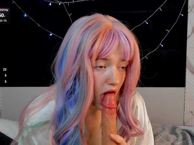 LunaaBee live cam on BongaCams
