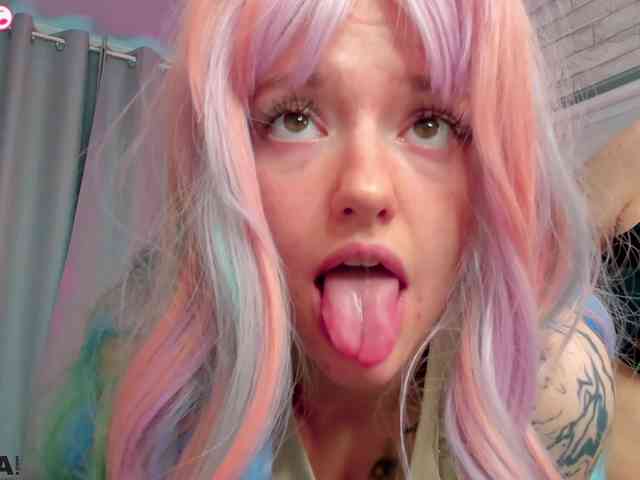 Model: LunaaBee