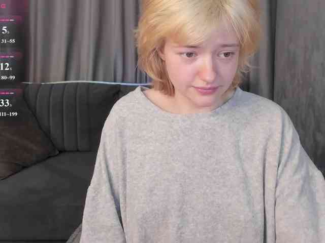 LunaaBee webcam