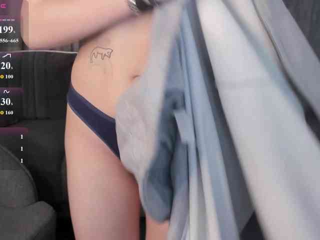 LunaaBee webcam