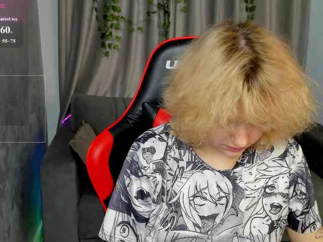 LunaaBee webcam