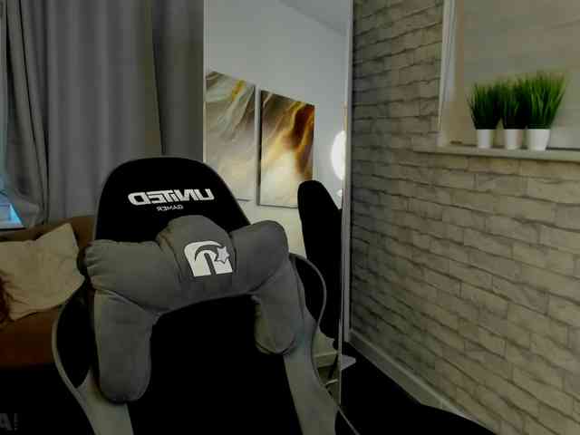 LunaaBee webcam