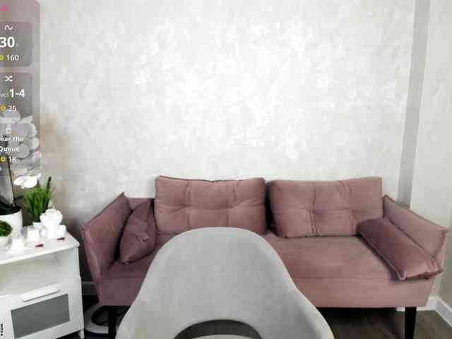 LunaaBee webcam