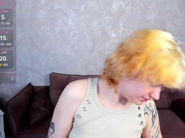 LunaaBee webcam