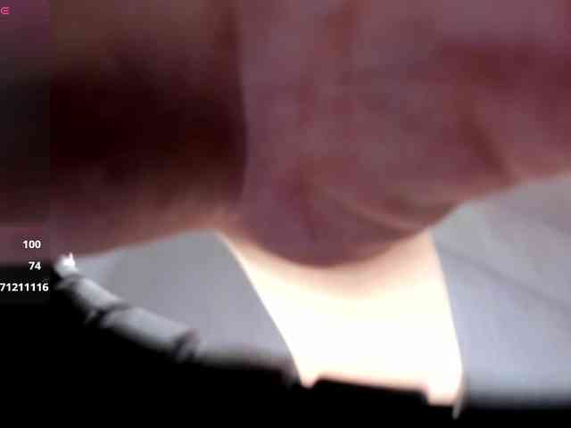 LunaaBee webcam