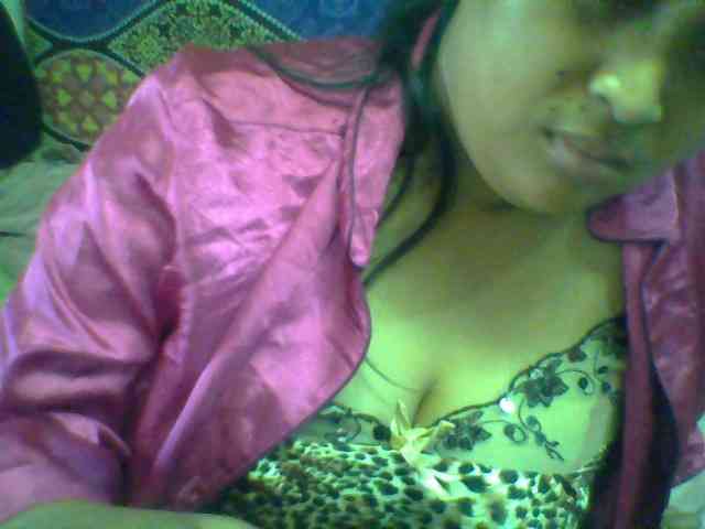 online nude web cam Estellah