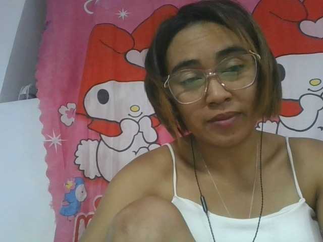 Sex chat gratuit in direct cu Lunah1a pe BongaCams
