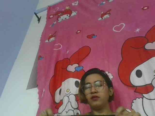 Lunah1a Live Webcam on BongaCams