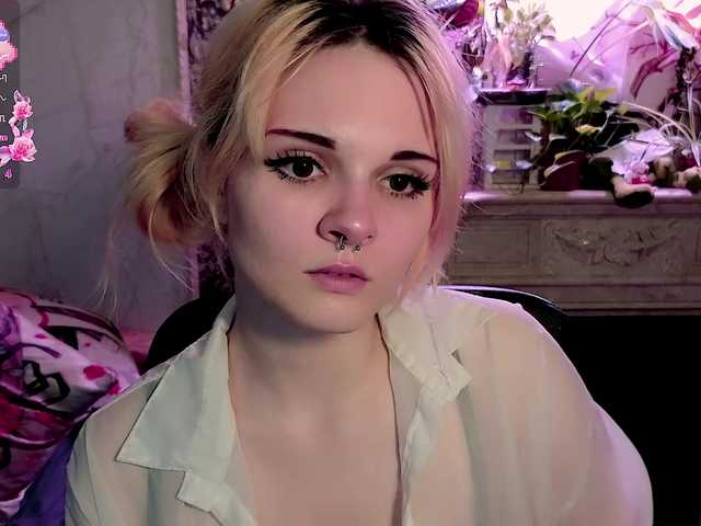 DoubleBubble live cam on BongaCams