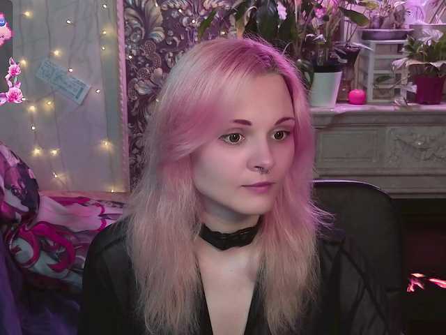 DoubleBubble live cam on BongaCams