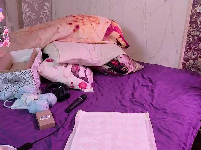 DoubleBubble live cam on BongaCams