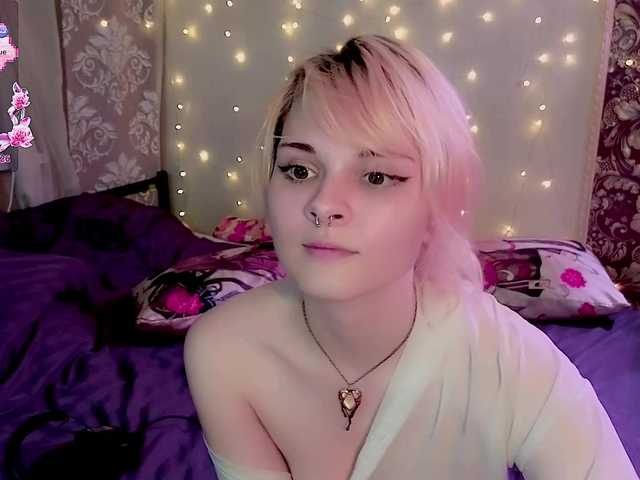 DoubleBubble live cam on BongaCams
