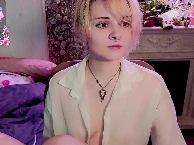 DoubleBubble live cam on BongaCams