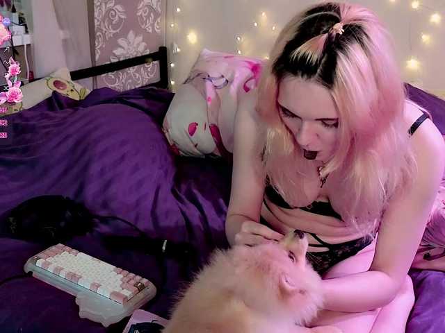 DoubleBubble live cam on BongaCams