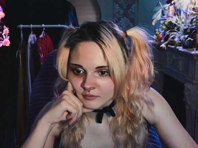 DoubleBubble live cam on BongaCams
