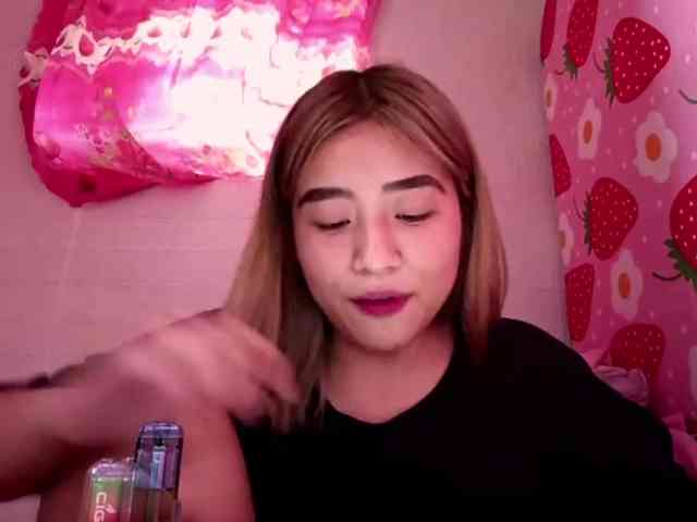 ShoshanaKeirns webcam