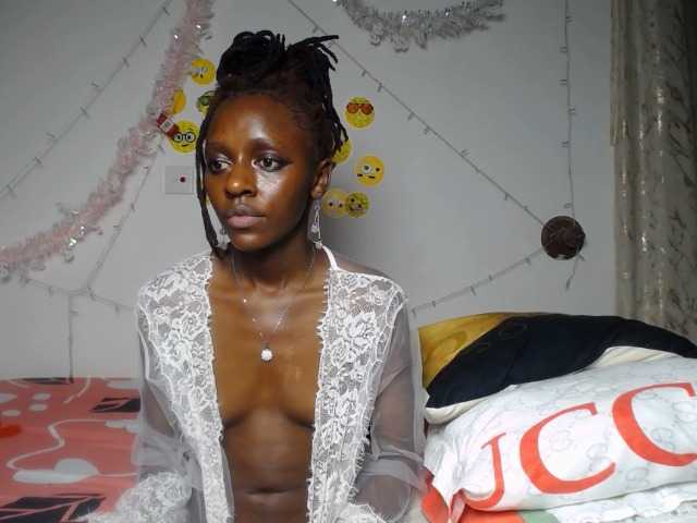 QueenAria