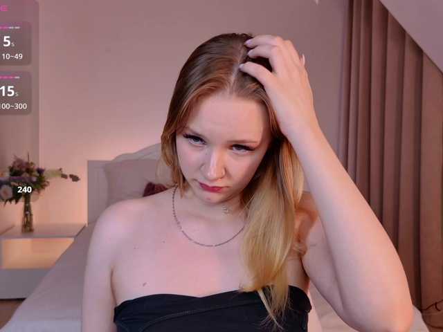 StaceyyJones live cam on BongaCams