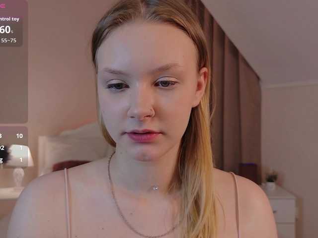 StaceyyJones live cam on BongaCams