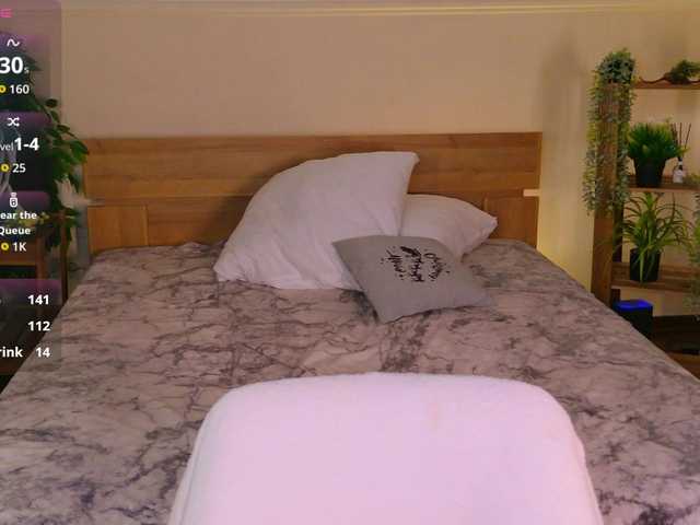 StaceyyJones live cam on BongaCams
