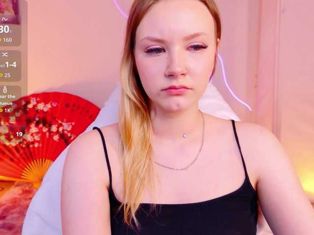 StaceyyJones live cam on BongaCams