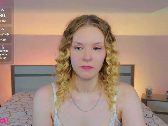 StaceyyJones live cam on BongaCams