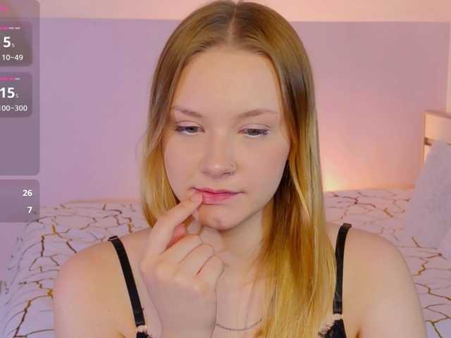 StaceyyJones live cam on BongaCams