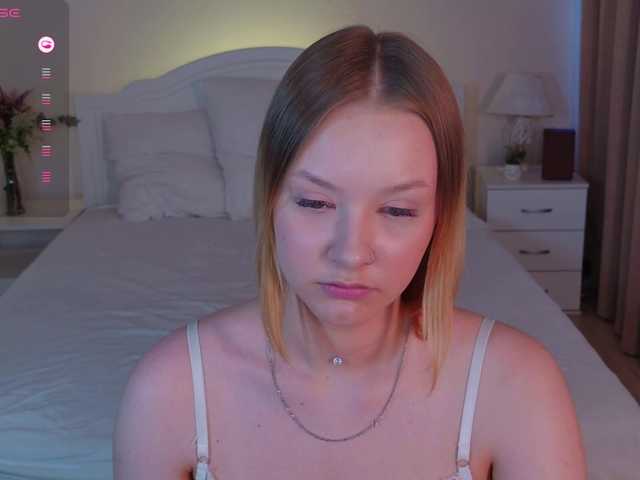 StaceyyJones live cam on BongaCams