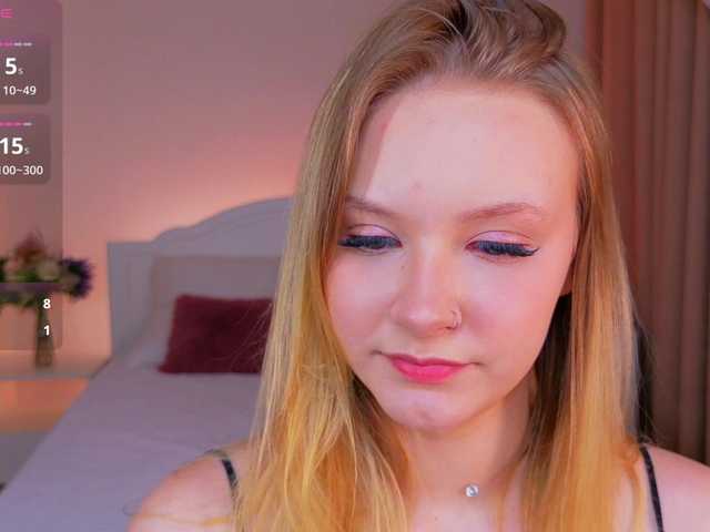 StaceyyJones live cam on BongaCams