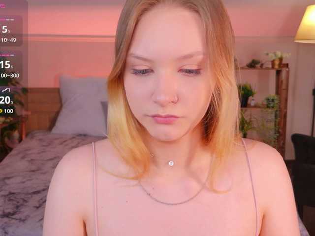 StaceyyJones live cam on BongaCams