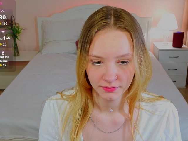 StaceyyJones live cam on BongaCams