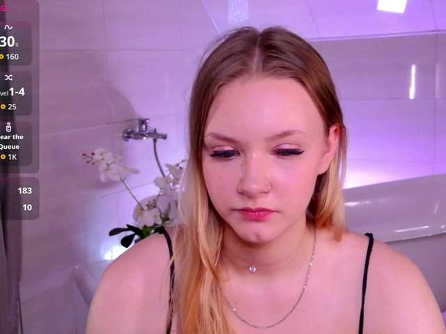 StaceyyJones live cam on BongaCams