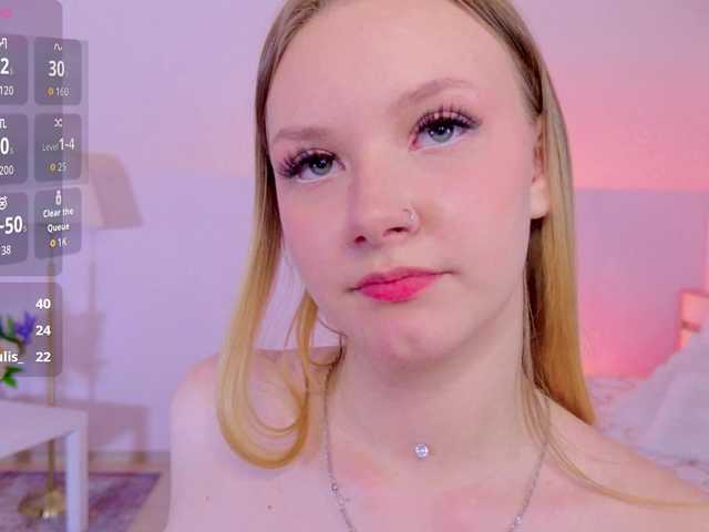 StaceyyJones live cam on BongaCams