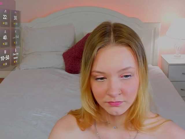 StaceyyJones live cam on BongaCams