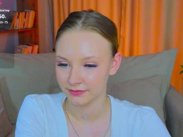  StaceyyJones chat room