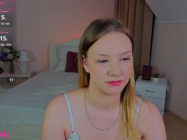 StaceyyJones live cam on BongaCams