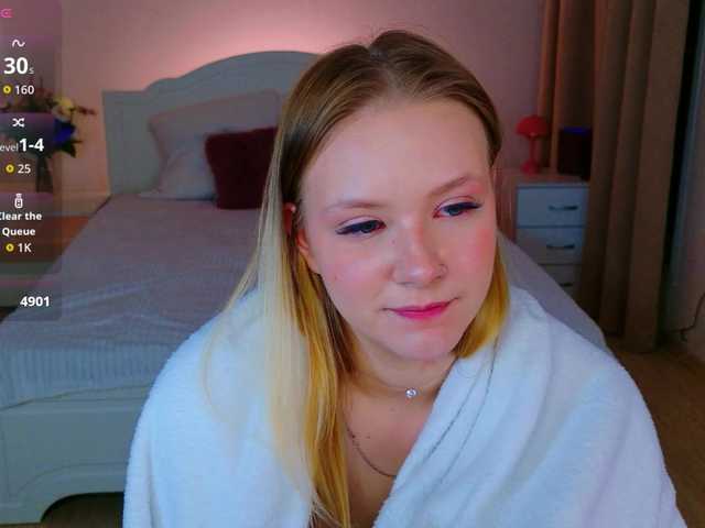 StaceyyJones live cam on BongaCams