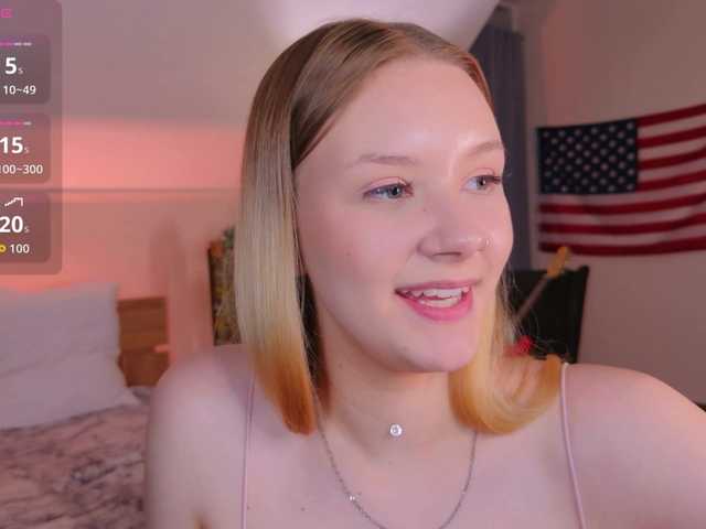 StaceyyJones live cam on BongaCams