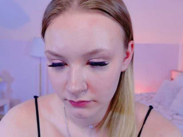 StaceyyJones live cam on BongaCams