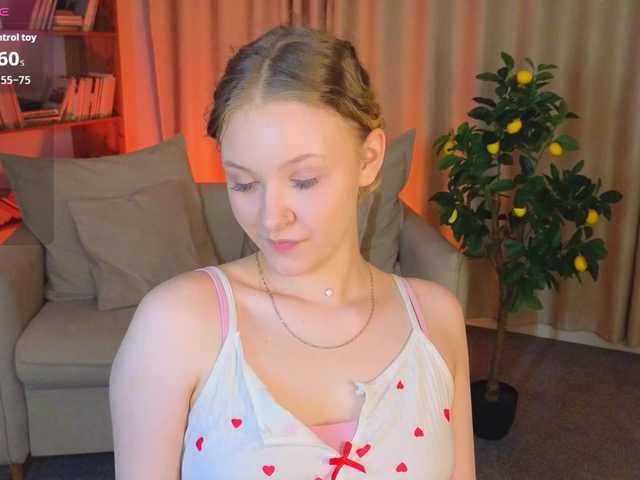 StaceyyJones live cam