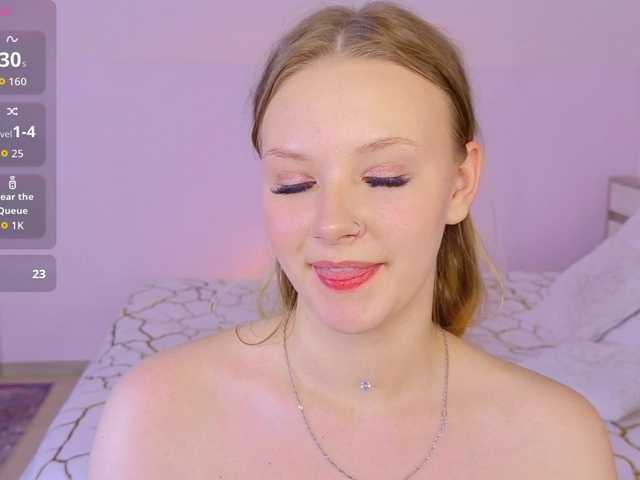 StaceyyJones live cam on BongaCams