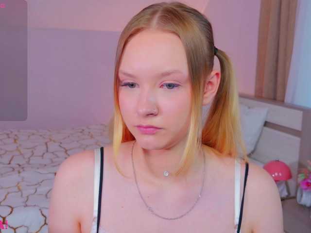 StaceyyJones live cam on BongaCams