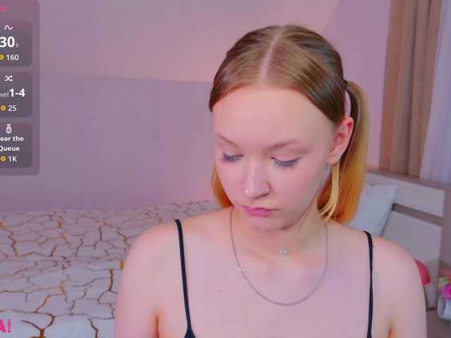 StaceyyJones live cam on BongaCams